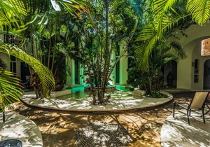 93 m² Condo ∙ 2 bedrooms ∙ 5 guests