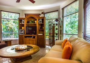 93 m² Condo ∙ 2 bedrooms ∙ 5 guests