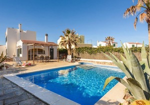 93 m² Villa ∙ 3 bedrooms ∙ 5 guests