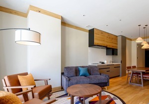 99 m² Hotel ∙ 2 bedrooms ∙ 5 guests