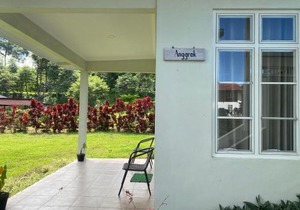 A beautiful and Spacious Rumah Manado 2 Bedrooms with Bathrooms Villa Marion Tomohon