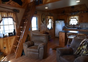 A Family Owned & Family Oriented Cabin Retreat