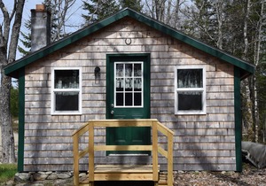 A Family Owned & Family Oriented Cabin Retreat
