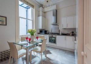 A Grand Passion - Two Bedroom Apartment, Sleeps 4