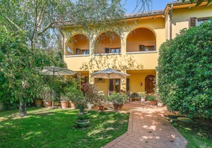 A magnificent property for you and your whole family.