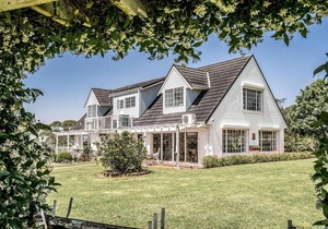 A Perfect Stay - Pacific Ridge