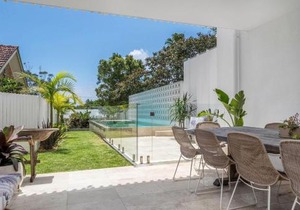 A Perfect Stay - The Cedrics 1