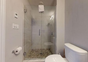 A Stylish Stay w/a Queen Bed, Heated Floors. #22