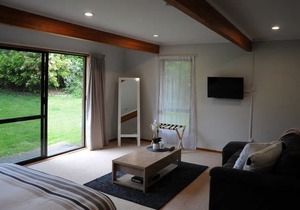 A 'Suite' Rotorua Retreat
