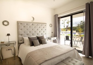 A. ti. all Nature - Double Room