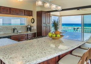 A View to Die for! 3 bedroom 3 bath on the sand at Waikiki Beach