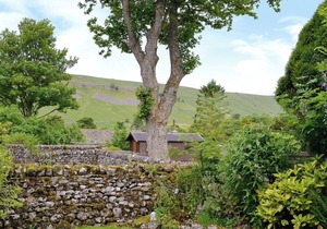 A well appointed cottage in the picture perfect village of Kettlewell.