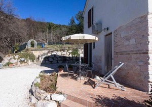 A04 - Massignano, bilocale immerso nel verde 2