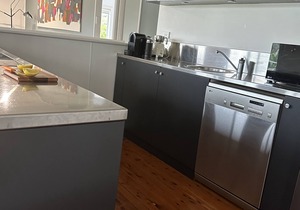 Absolute beach front holiday house in Malua Bay