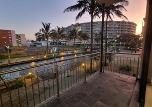 Accommodation Front - Homely 6 Sleeper with Canal Views near the Beach