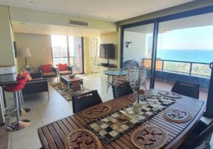 Accommodation Front - Tastefully Furnished 6 Sleeper with Ocean Views