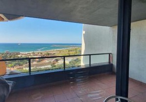 Accommodation Front - Tastefully Furnished 6 Sleeper with Ocean Views