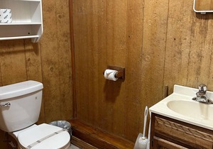 Adjoining Cabin 7B located on Patoka Lake in Southern Indiana