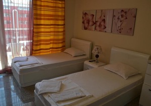 Admiral Plaza Private Apartments