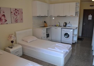 Admiral Plaza Private Apartments