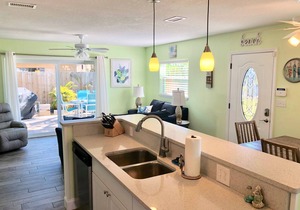 Adorable -Cocoa BeachHouse W/Private-Heated Pool- Short/Easy walk to our Beach!