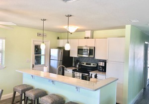 Adorable -Cocoa BeachHouse W/Private-Heated Pool- Short/Easy walk to our Beach!