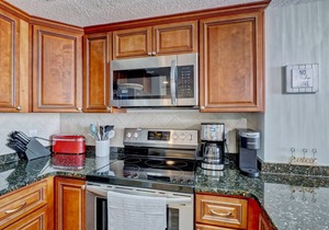 Adorable, recently updated oceanfront condo, amazing views!
