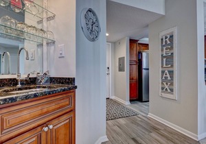 Adorable, recently updated oceanfront condo, amazing views!