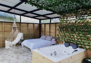 Agradable Vista En El Campo Con Jacuzzi E Internet