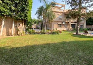 Al Fardous Luxury Vacation Home