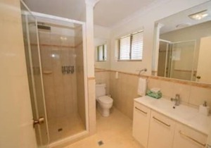 Alexander Drive B & B