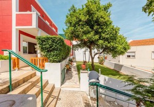 Algés Village Casa 2 by Lisbon-Coast vacation