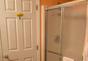 All linens included! 2BR 2B close to downtown Rehoboth with wonderful reviews!