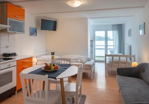 Alpine Hostel B4