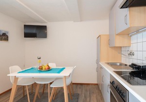 Alpine Hostel B5