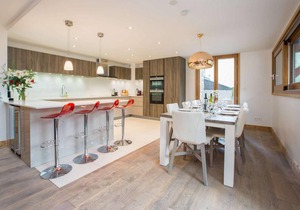 ALTAKA 4 in Morzine with 4 bedrooms and 3 bathrooms