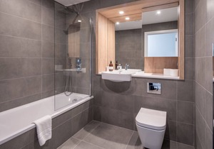 ALTIDO 2BR Apt w/terrace in Nine Elms