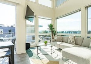 Amazing! 2BR | 2BTH Loft in Redmond | Sleeps 5