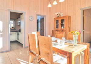 Amazing home in Rechlin with WiFi