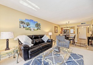 Amazing View - 2 Bed 2 Bath Condo with Great Golf Course View