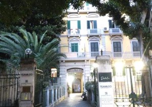 Amedeo Square