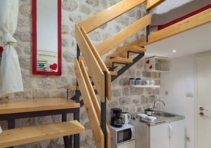 Amelie 1 - Studio Apartment, Sleeps 2