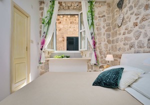 Amelie 4 - Studio Apartment, Sleeps 2