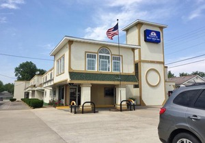 Americas Best Value Inn Macomb