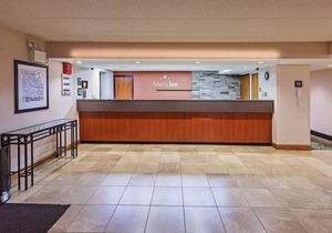 AmericInn by Wyndham Omaha