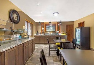 AmericInn by Wyndham Delafield