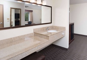 AmericInn by Wyndham Valley City - Conference Center