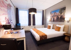 Amsterdam Teleport Hotel