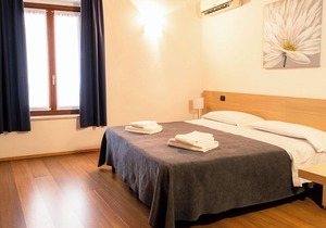 Antiche Mura 2 - One Bedroom Guest House, Sleeps 2
