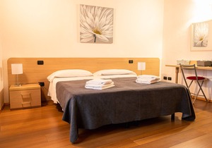Antiche Mura 2 - One Bedroom Guest House, Sleeps 2